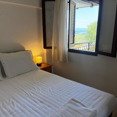 Antonio By The Sea Apartment กริโอปียี ภายนอก รูปภาพ